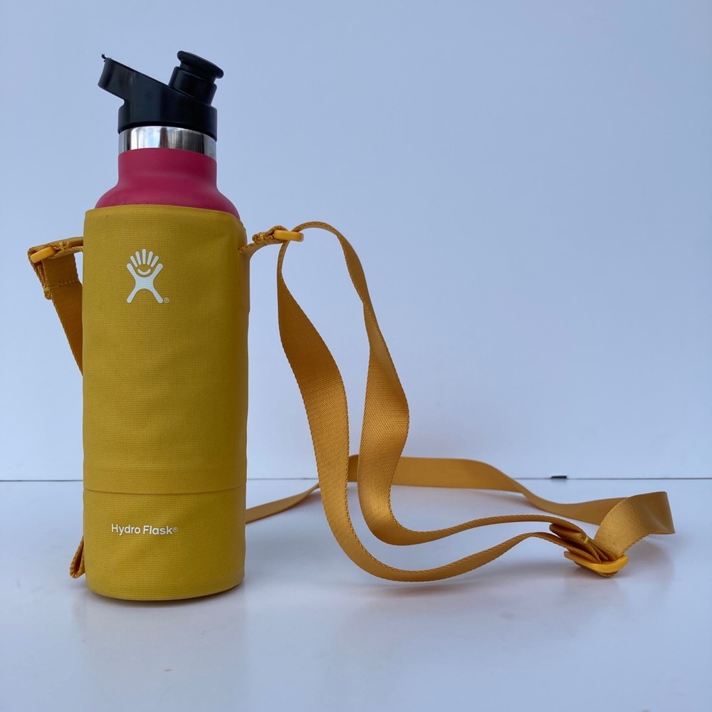 Hydro Flask & Sling